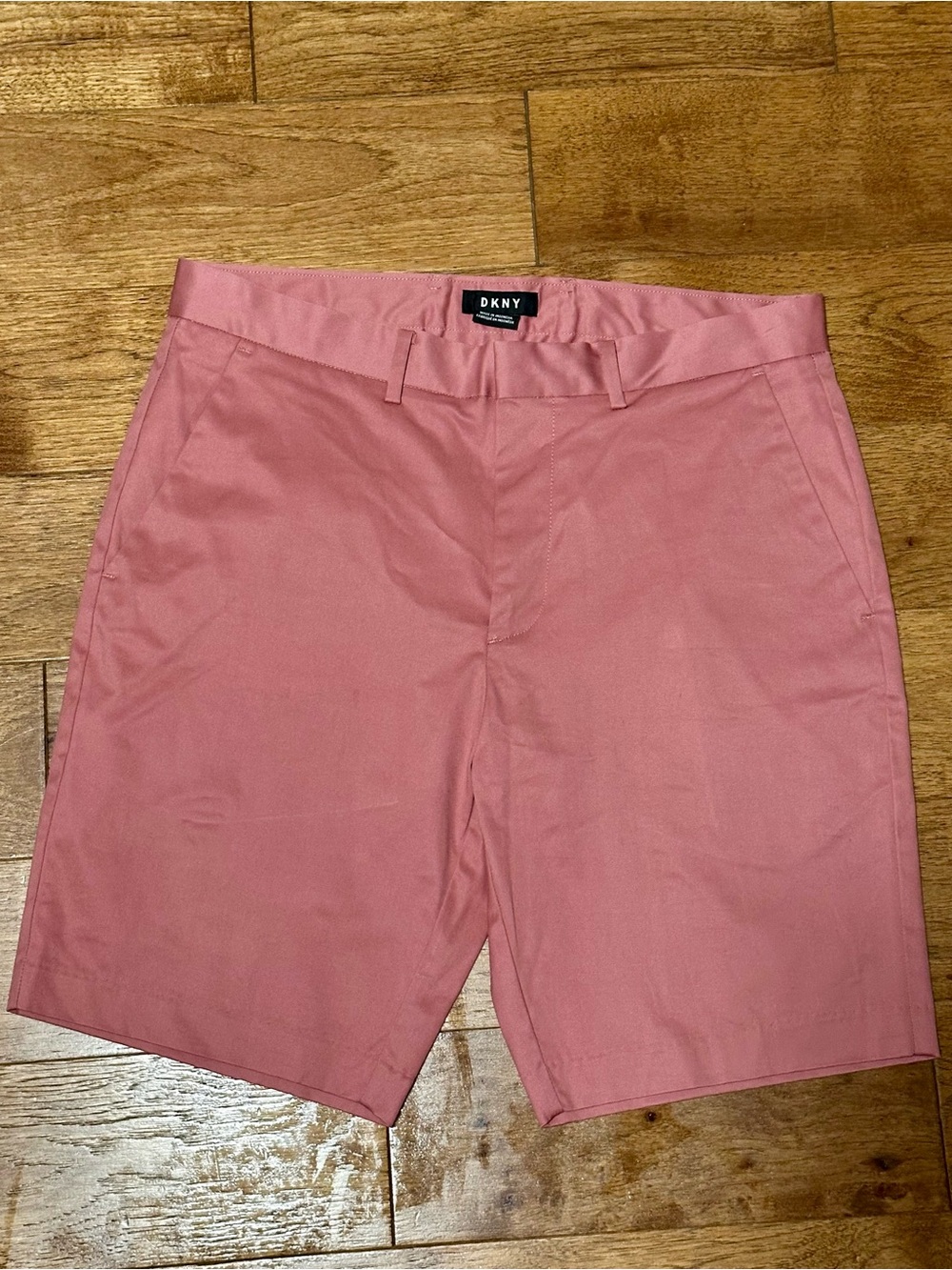 DKNY Men's Rose Pink Flat Front Casual Shorts